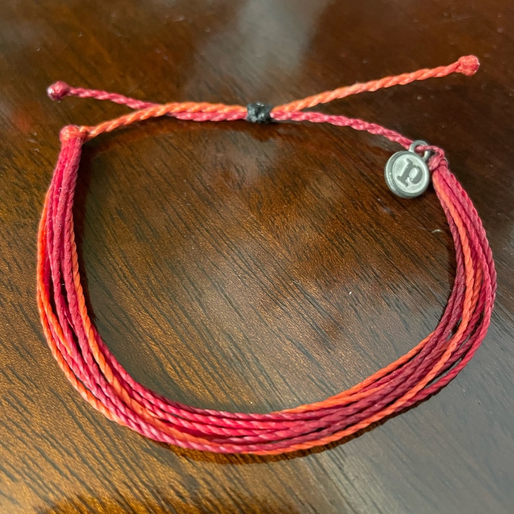 Pura Vida original red multi-shade bracelet